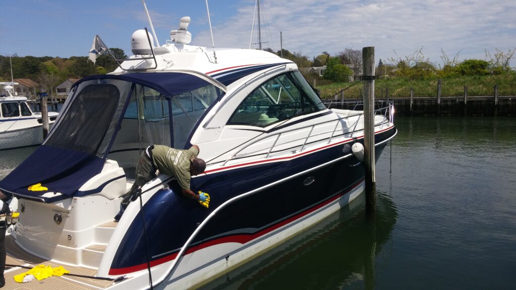 LIDD Detailing Side Of Boat